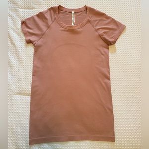 Lululemon Swiftly Top